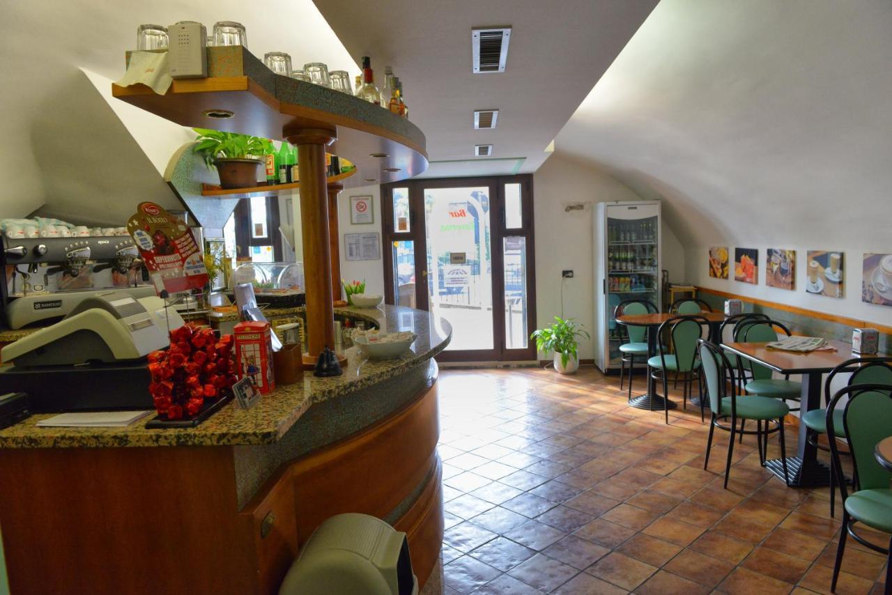 Taverna Affittacamere غاردوني ريفييرا المظهر الخارجي الصورة
