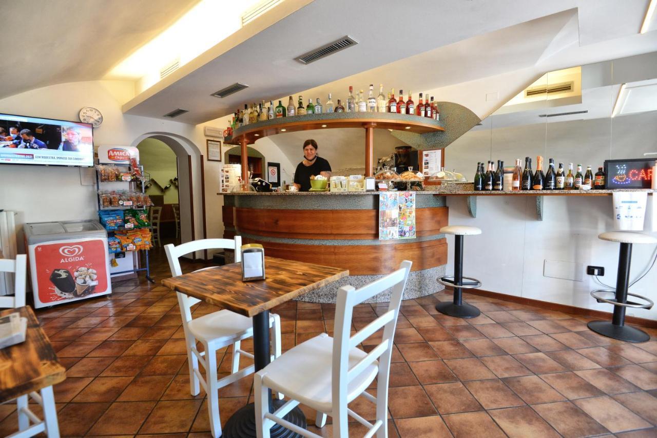 Taverna Affittacamere غاردوني ريفييرا المظهر الخارجي الصورة